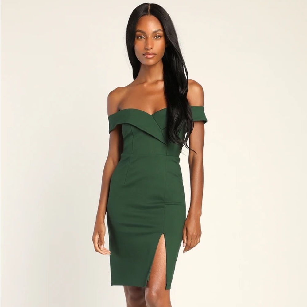Classic Glam Hunter Green Off-the-Shoulder Bodycon Dress